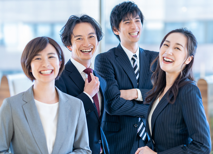 採用情報